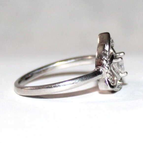 Sterling Silver Cubic Zirconia Celtic Knot Ring - Picture 5 of 7